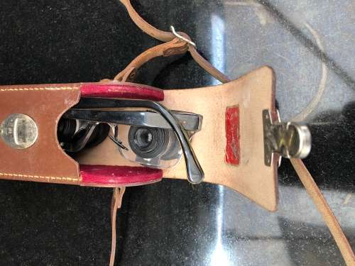 WOW !! VINTAGE OPTIKON GERMAN BINOCULAR GLASSES IN THE MATCHING LEATHER CASE