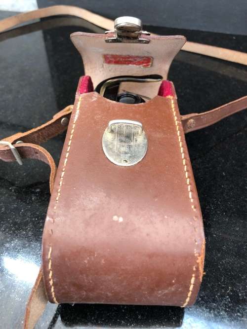 WOW !! VINTAGE OPTIKON GERMAN BINOCULAR GLASSES IN THE MATCHING LEATHER CASE