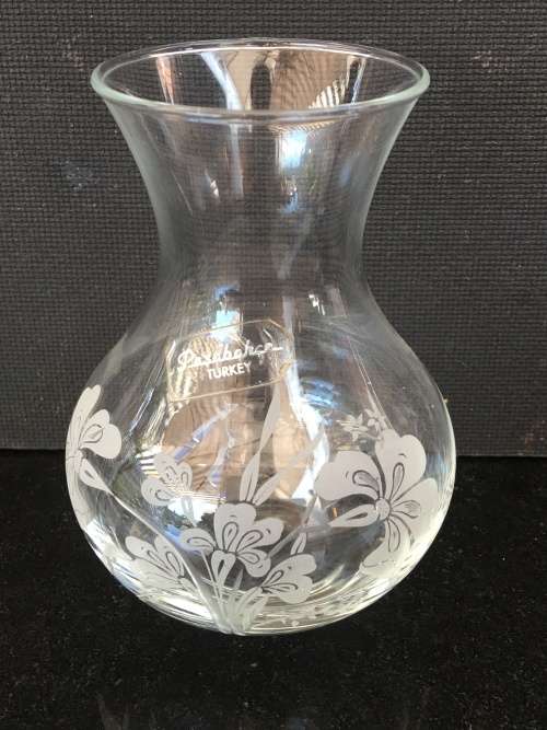 Beautiful Pasabahce Quality Glass Vase Made In Turkey Frosted Flowers