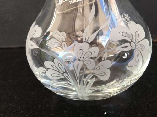 Beautiful Pasabahce Quality Glass Vase Made In Turkey Frosted Flowers