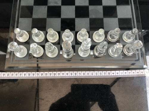 WOW !!! STUNNING DECORATIVE GLASS CHESS SET COMPLETE , CLEAR AND SANDBLASTED PIECES