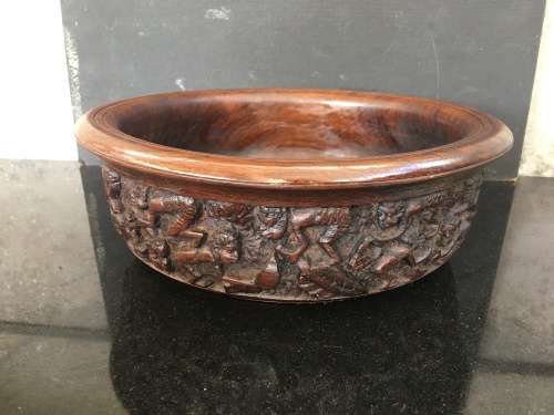Stunning Large African Hand carved Ebony wooden Bowl - Table Center Piece