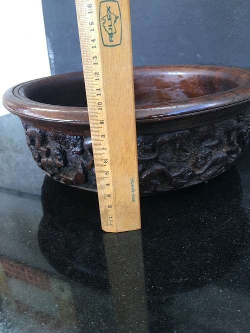 Stunning Large African Hand carved Ebony wooden Bowl - Table Center Piece