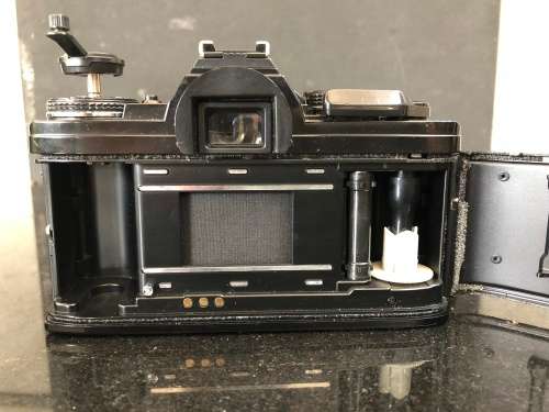 WOW !!!  COMPLETE MINOLTA X~700 CAMERA WITH 2 EXTRA LENSES AND MANY OTHER EXTRAS , CHECK DESCRIPTION