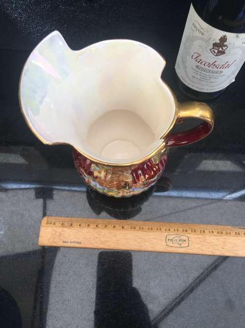 c1940s Crown Devon Fieldings Rouge Royal Jug Ship Pattern with Mother of Pearl Lustre inside. 17.5cm