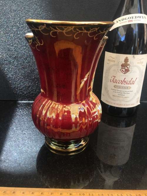 c1940s Crown Devon Fieldings Rouge Royal Jug Ship Pattern with Mother of Pearl Lustre inside. 17.5cm