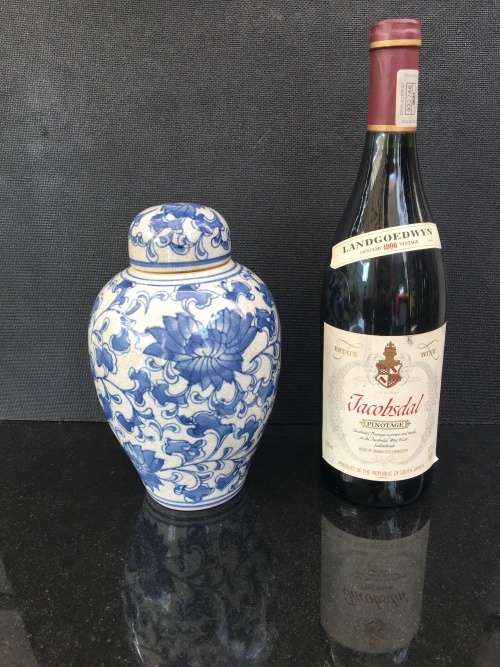 WOW !!! STUNNING CHINESE GENUINE MING BLUE AND WHITE MUSEUM QUALITY GINGER JAR