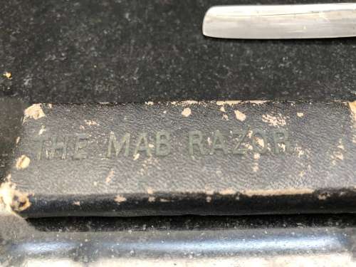 WOW !!! ANTIQUE THE MAB STRAIGHT CUT STROP RAZOR IN THE ORIGINAL BOX AND STILL SHARP