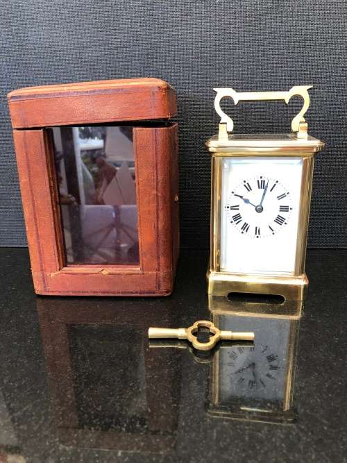 STUNNING SOLID BRASS AND GLASS CHIMING FRENCH CARRIAGE CLOCK IN ORIGINAL CASE WORKING 100%