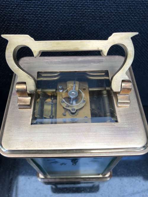 STUNNING SOLID BRASS AND GLASS CHIMING FRENCH CARRIAGE CLOCK IN ORIGINAL CASE WORKING 100%