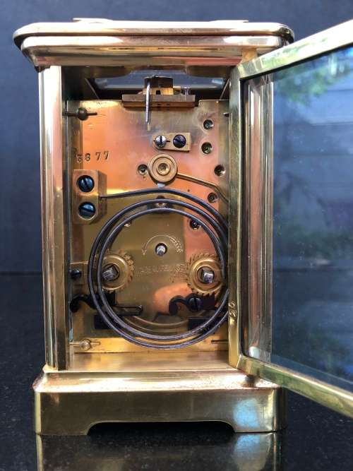 STUNNING SOLID BRASS AND GLASS CHIMING FRENCH CARRIAGE CLOCK IN ORIGINAL CASE WORKING 100%