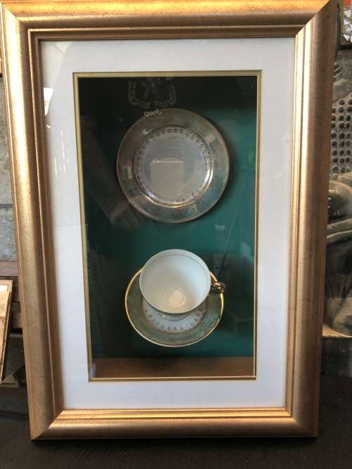 WOW !!! STUNNING BOX FRAMED VICTORIAN MOTHER OF PEARL GREEN AND GOLD TRIM TRIO ~ A BEAUTY