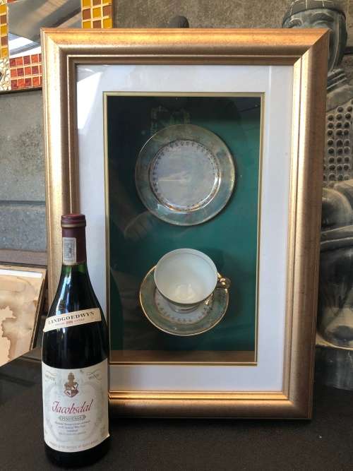 WOW !!! STUNNING BOX FRAMED VICTORIAN MOTHER OF PEARL GREEN AND GOLD TRIM TRIO ~ A BEAUTY
