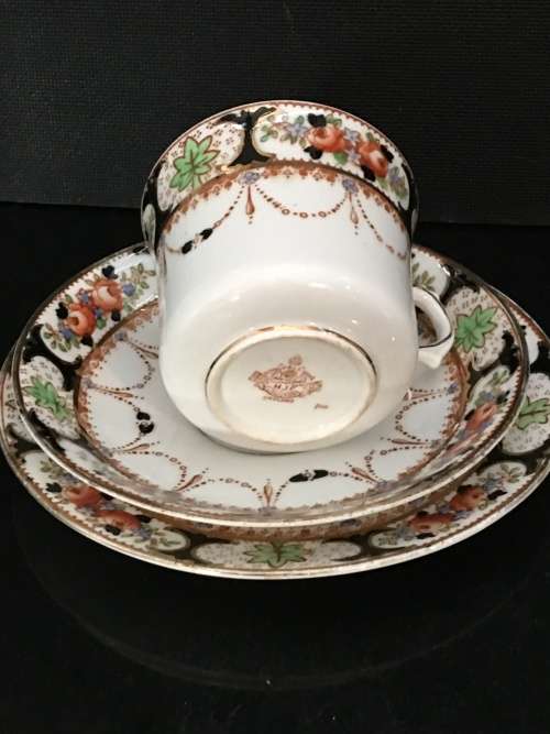 Beautiful Ultra Rare c1928s - Royal "Vale" China Longton  England Tea Trio.
