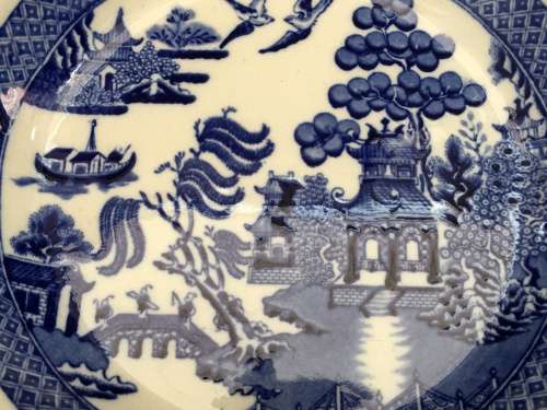 Beautiful Rare c1894 Willow Wedgwood Etruria England Soup Plate .imprint markings. W date stamp