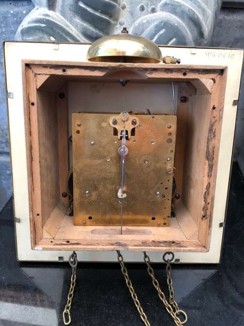 WOW !!! WHAT A STUNNER , WEIGHT DRIVEN ART DECO WALL CLOCK IN FULL WORKING ORDER