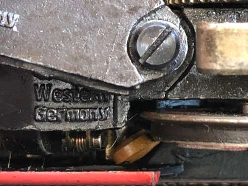 WOW !!! HO gauge Märklin 3008 steam locomotive BR 01097 "Märklin" F800 with tender circa 1950's
