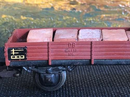 WOW !!!   Marklin HO GUAGE FLATBED WAGON , A TRUE CLASSIC circa 1950's