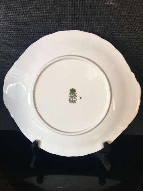 Stunning Vintage Paragon "Rose Bouquet" Fine Porcelain Cake Plate. Pink Floral & Gold Gilt