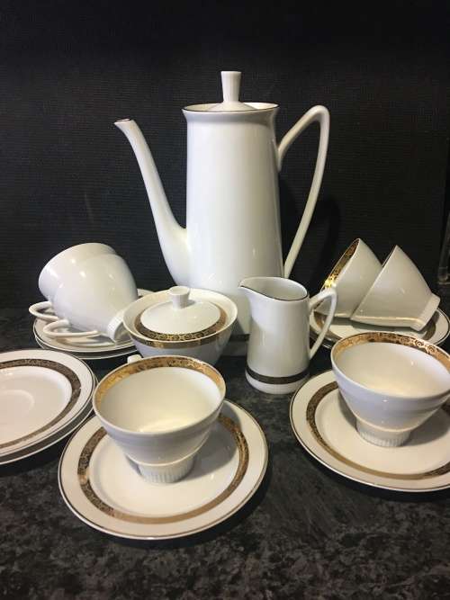 Vintage c1960s Upsala Ekeby Karlskrona 5629 Sweden,White & Gold Gilt Porcelain Cup & Saucer