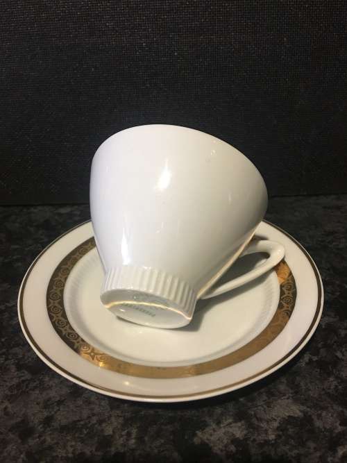 Vintage c1960s Upsala Ekeby Karlskrona 5629 Sweden,White & Gold Gilt Porcelain Cup & Saucer