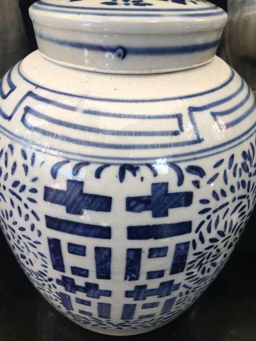 Stunning Kangxi Double Ring, Extra Large Blue & White Happiness & Longlevity Ginger Jar & Lid