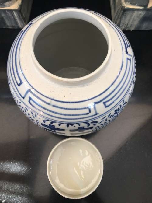 Stunning Kangxi Double Ring, Extra Large Blue & White Happiness & Longlevity Ginger Jar & Lid