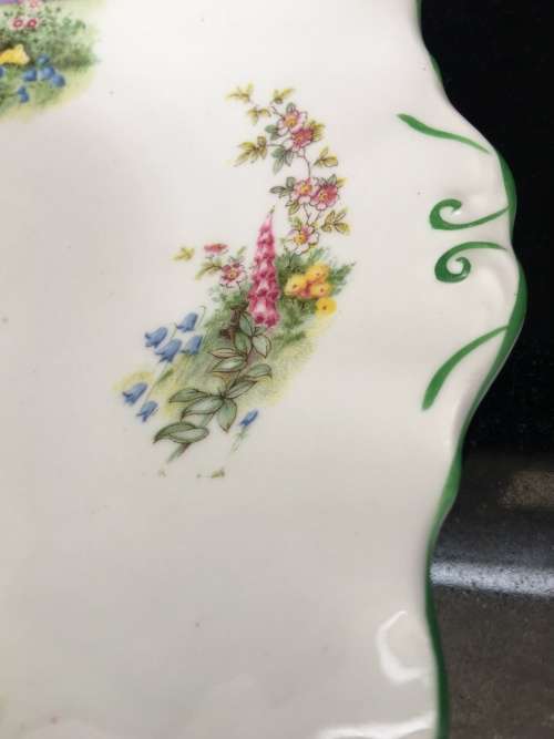 Wow!!! Ultra Rare c1940s "MEADOWSIDE" Fine Bone Bell China scalloped Cake serving Plate with handles