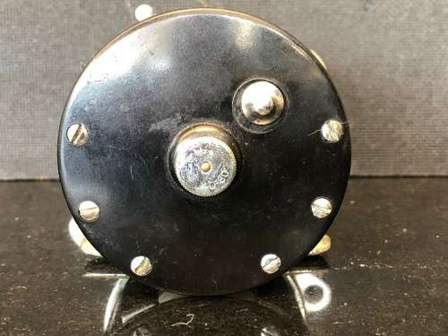 WOW !!! VINTAGE PENN 115 FISHING REEL IN FULL WORKING ORDER