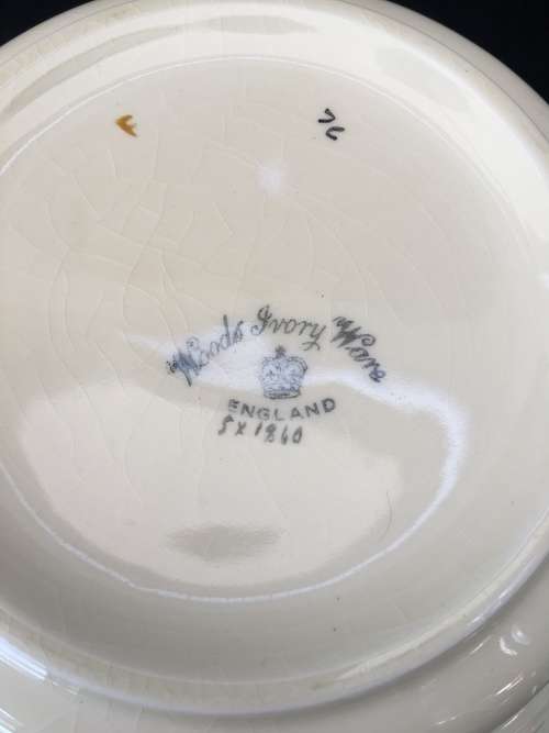 Beautiful c1931 Woods Ivory Ware, Porcelain Tureen hand painted (chinese style) Marked