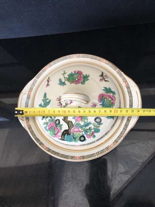 Beautiful c1931 Woods Ivory Ware, Porcelain Tureen hand painted (chinese style) Marked