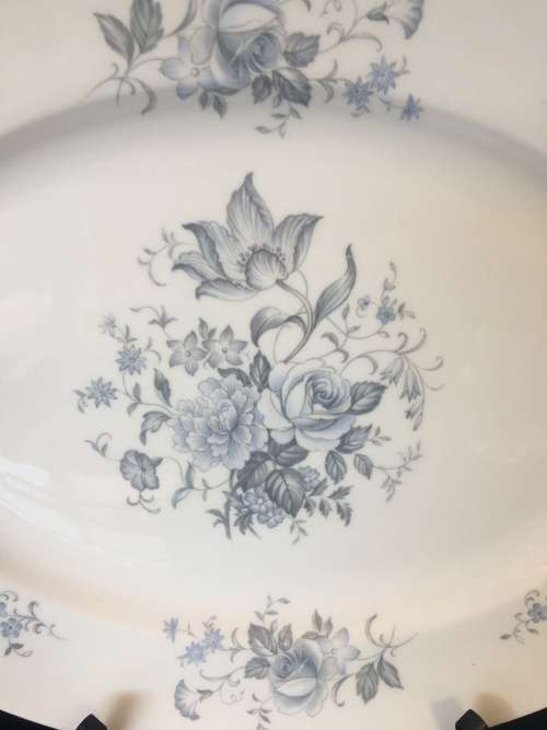 Absolutely Beautiful Royal Standard Fine Bone China England  Large Oval Scalloped Platter