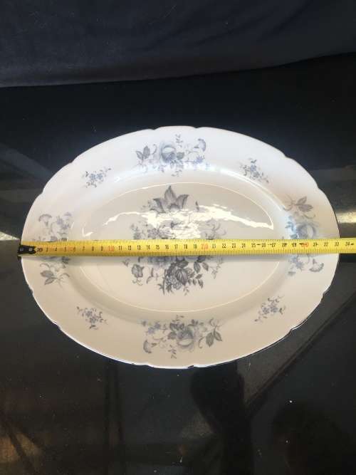 Absolutely Beautiful Royal Standard Fine Bone China England  Large Oval Scalloped Platter