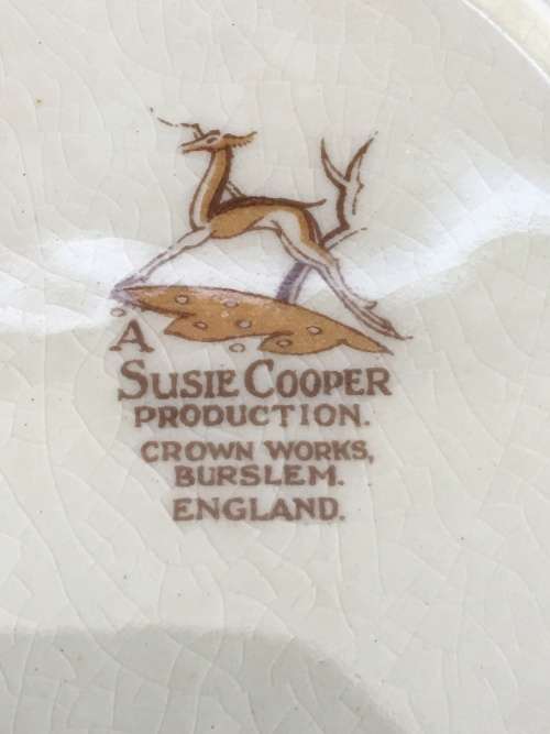 Collectors,Rare Susie Cooper Production Crown Works Burslem England c1944 Bowl. Bid/per/bowl
