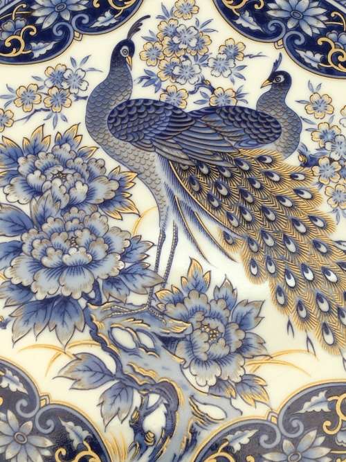 Stunning c1970s  Eiwa Kinsei,-  (Carefully Made by Eiwa Japan Peacock & Lotus Display Plate 21cm