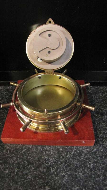 STUNNING GERMAN STOCKBURGER SHIPS WHEEL BAROMETER ON A WOODEN BASE IN FULL WORKING ORDER