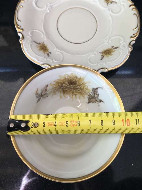 Ultra Rare Hutschenreuther Selbe Bavaria Germany US Zone 3 piece Brown & Gold Scallop Tea Cup