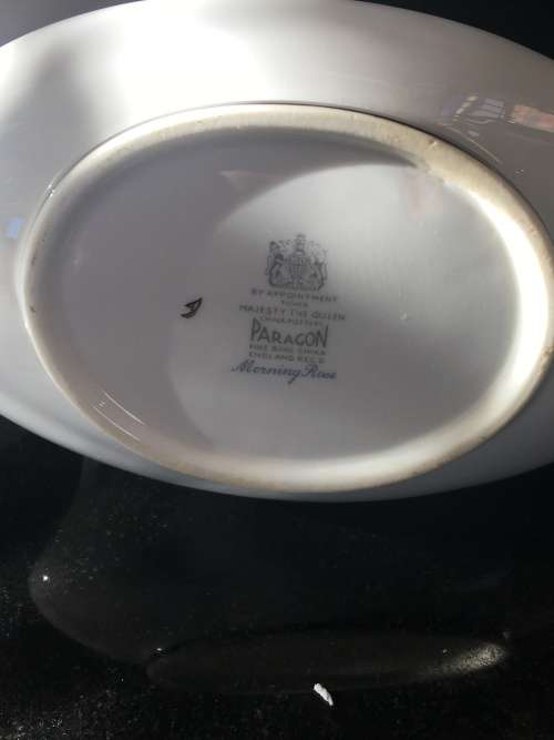 Stunning Vintage Paragon "Morning Rose" By Appointment to Her Majesty The Queen. Gravy Dish & Tray