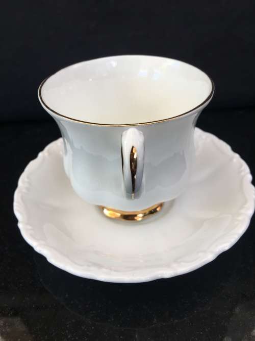 Absolutely Beautiful c1966 Royal Albert Bone China Paragon CHARM White and Gold Gilt Duo