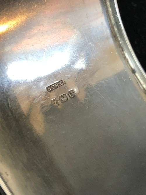 WOW !!! STUNNING VINTAGE HINGED CLASPED BIRMINGHAM STERLING SILVER BANGLE  clearly marked