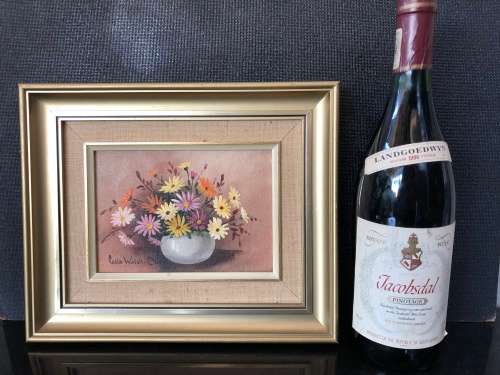 A STUNNING FRAMED ORIGINAL SIGNED "CELIA WALSH-DIEHL" (1915-1993) OIL PAINTING ON BOARD OF FLOWERS