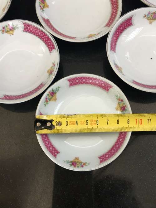 7 Vintage Chinese c1970s  Zhongguo Zhi Zao Porcelain Pink Floral Sweet Plates
