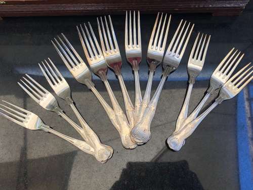 WOW !!! EETRITE SILVER PLATED KINGS PATTERN BOXED 6 PLACE CUTLERY CANTEEN - 59 PIECES