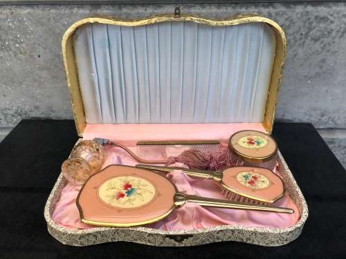 WOW !!! STUNNING VINTAGE BOXED DRESSING TABLE VANITY SET circa 1960's