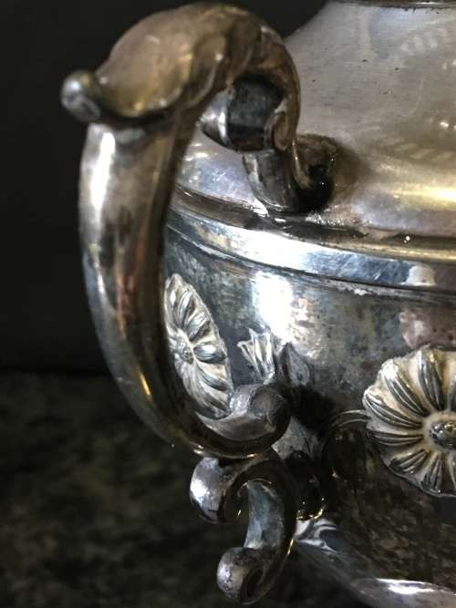 WOW !!! STUNNING ANTIQUE SILVER PLATED OIL LAMP BY JAMES DIXON & SONS circa 1920's  WORKING 100%