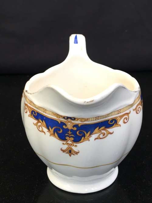 Stunning Rare Vintage c1930s Creampetal Grindley England Porcelain Creamer 250ml. hairline crack