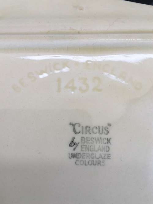 Beautiful c1940s Circus by Beswick England Porcelain Cheese/Butter Dish.