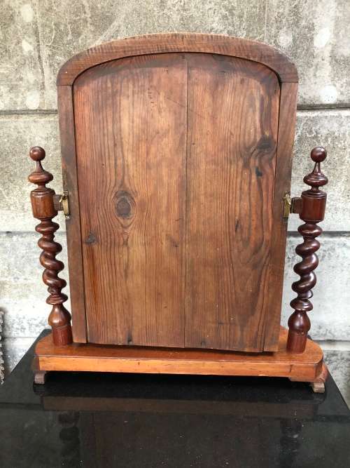 WOW !!! LATE 1800's VICTORIAN MAHOGANY SWIVEL SHAVING MIRROR WITH BARLEY TWIST SUPPORTS