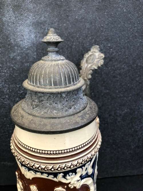 WOW !!! FANTASTIC GERMAN BEER STEIN WITH A PEWTER LID - HEAVY BOY - NO MUSIC BOX