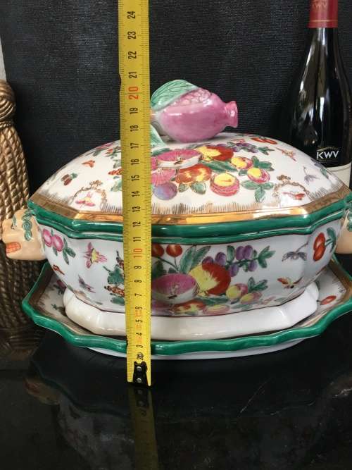 Collectible  " Ya Wan Zhen Cang "  Guangzhou (Canton) enamels-fencai 3 Piece Dish Large